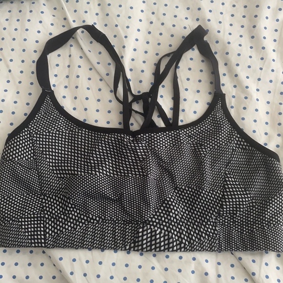 Sports bra bundle - Picture 4 of 9